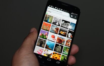 Moto Smart Phone: Tipped to Sport Fingerprint Sensor, Heat Pipe Moto Smart Phone: Tipped to Sport Fingerprint Sensor, Heat Pipe